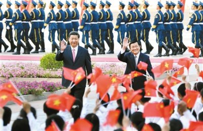 习近平会见越南主席：防南海问题干扰中越关系